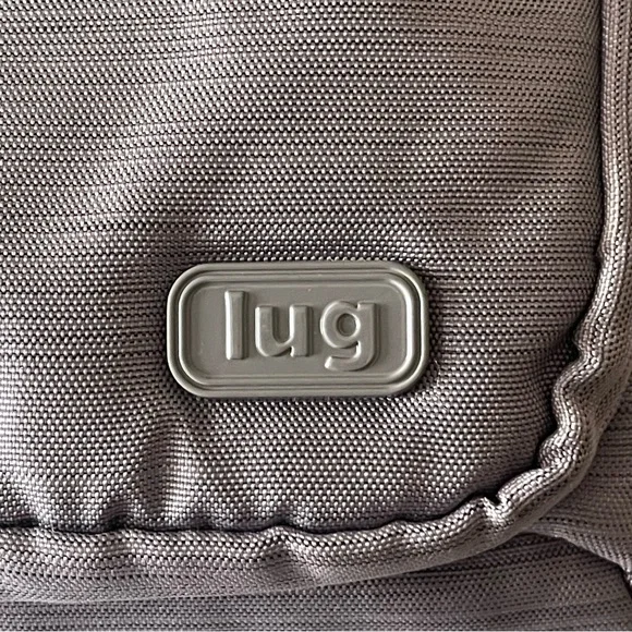 Lug Crossbody Bag sidekick - Picture 10 of 12